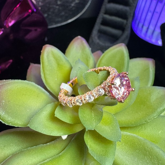 Jewelry - NEW 1CT Pink Rose Diamond/Moissanite Ring